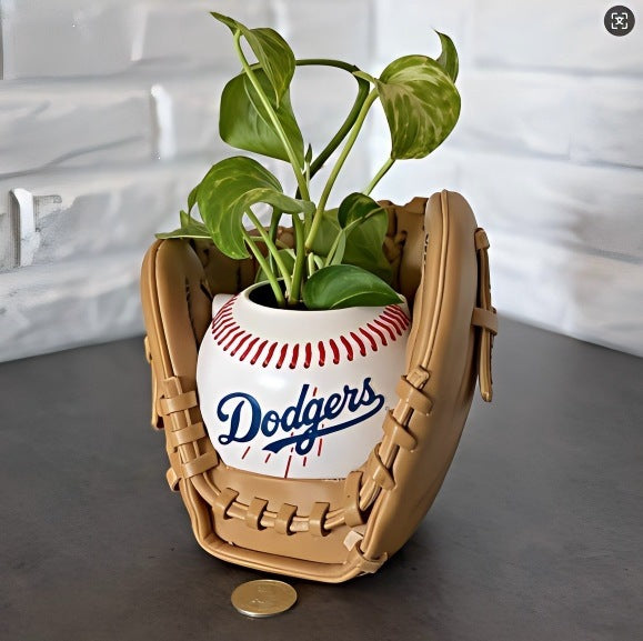 Baseball glove planter