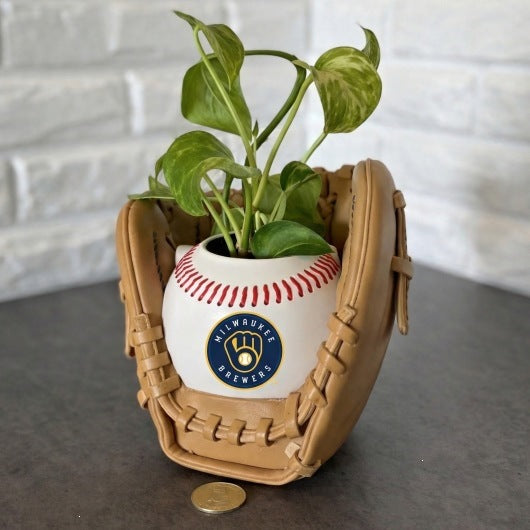 Baseball glove planter