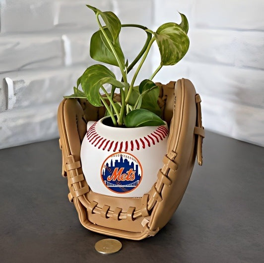 Baseball glove planter