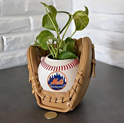 Baseball glove planter